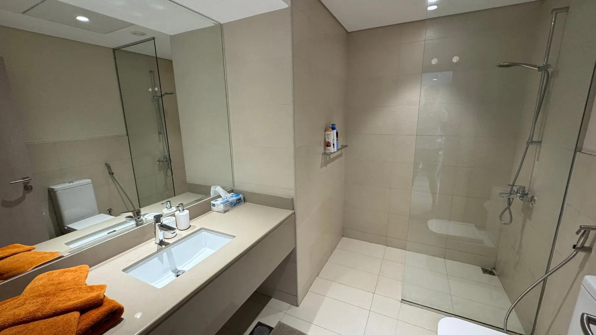 דירות אבו דאבי Yas Island Luxury Loft